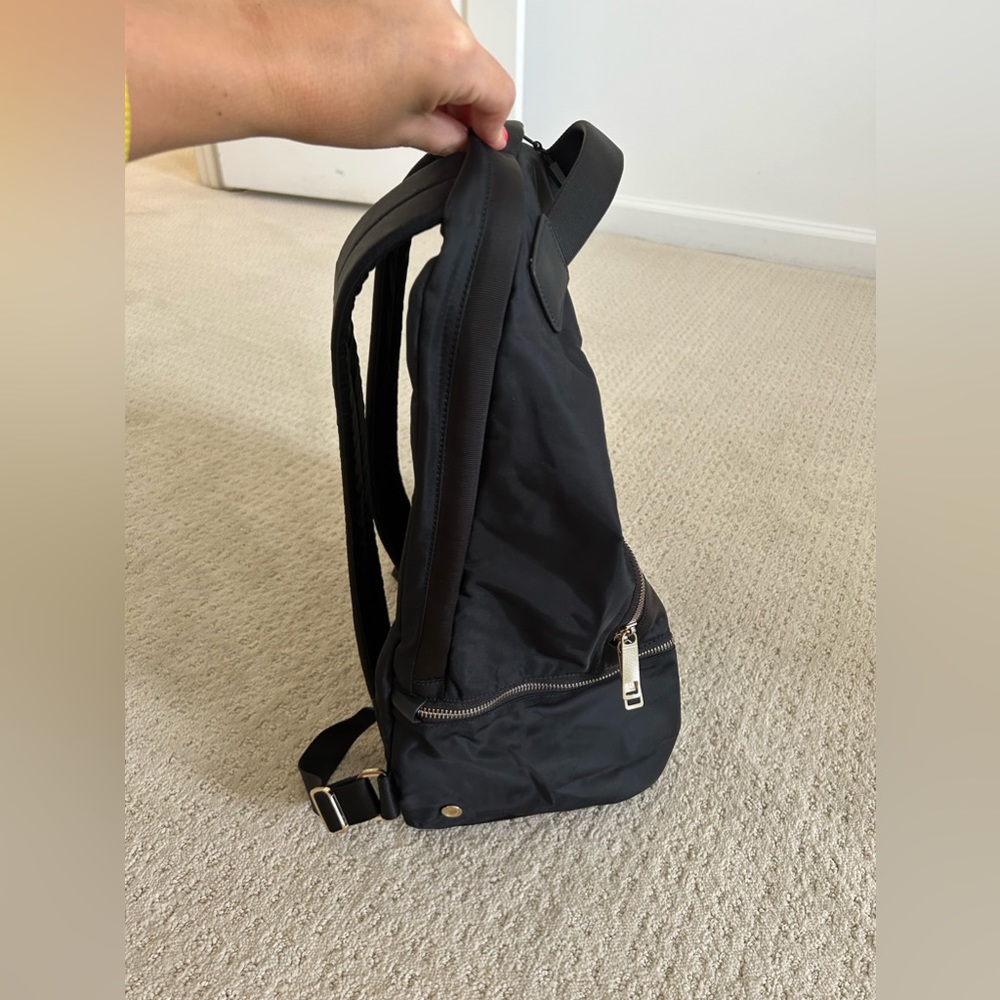 LULULEMON ADVENTURER BACKPACK - Picture 3 of 12